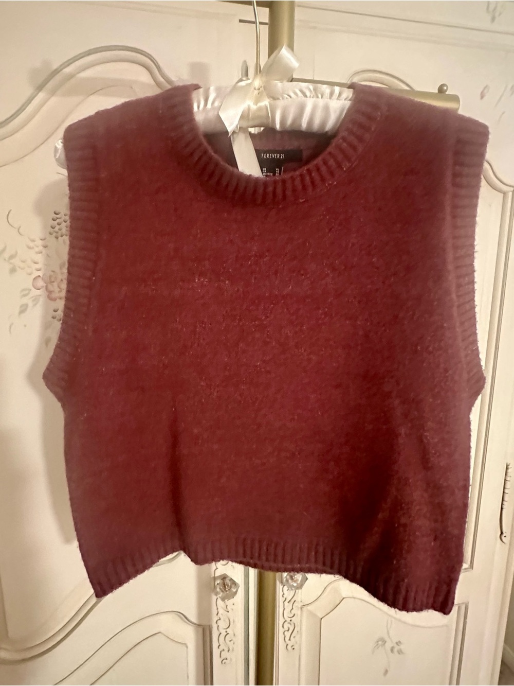 Forever 21 Raspberry Sleeveless Knit Sweater Vest
